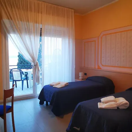 Hotell Aquavite 3*