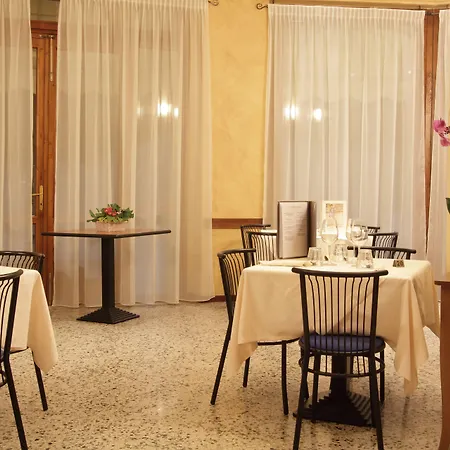 Aquavite Gardone Riviera