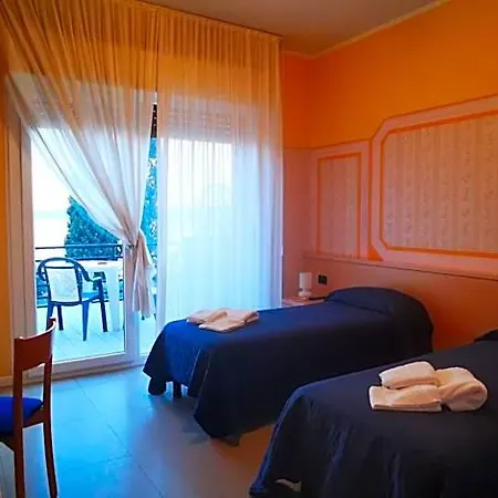 Edone Al Gardone Riviera