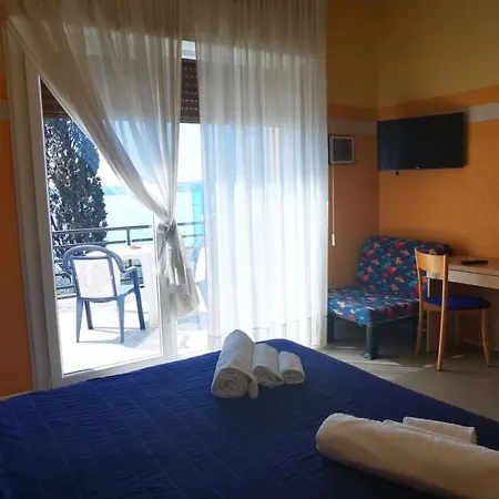 Aquavite Otel 3*
