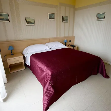 Otel Aquavite 3*